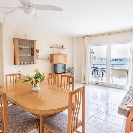 Passeig Del Mar Apartment L' Escala Bagian luar foto