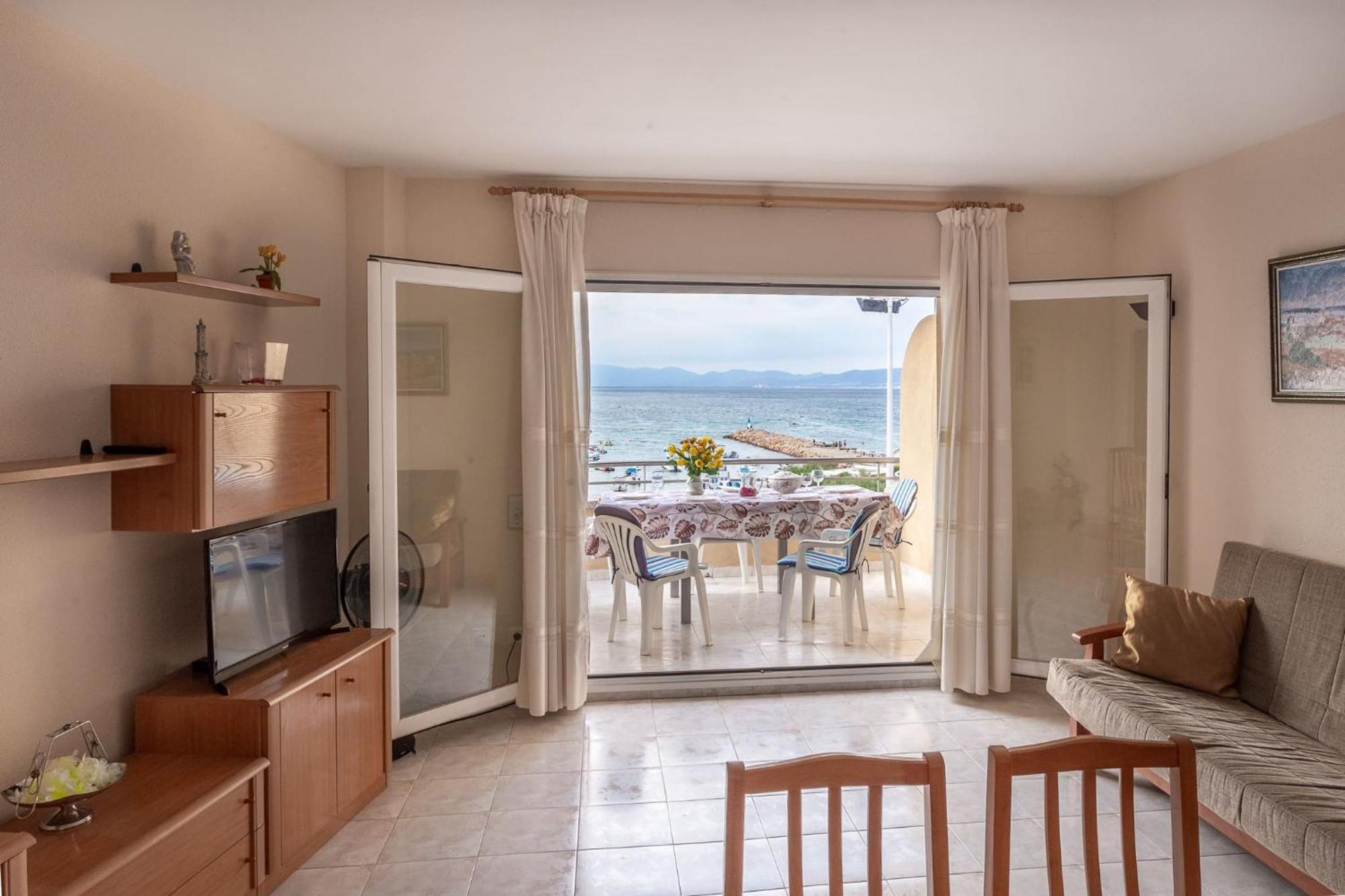 Passeig Del Mar Apartment L' Escala Bagian luar foto